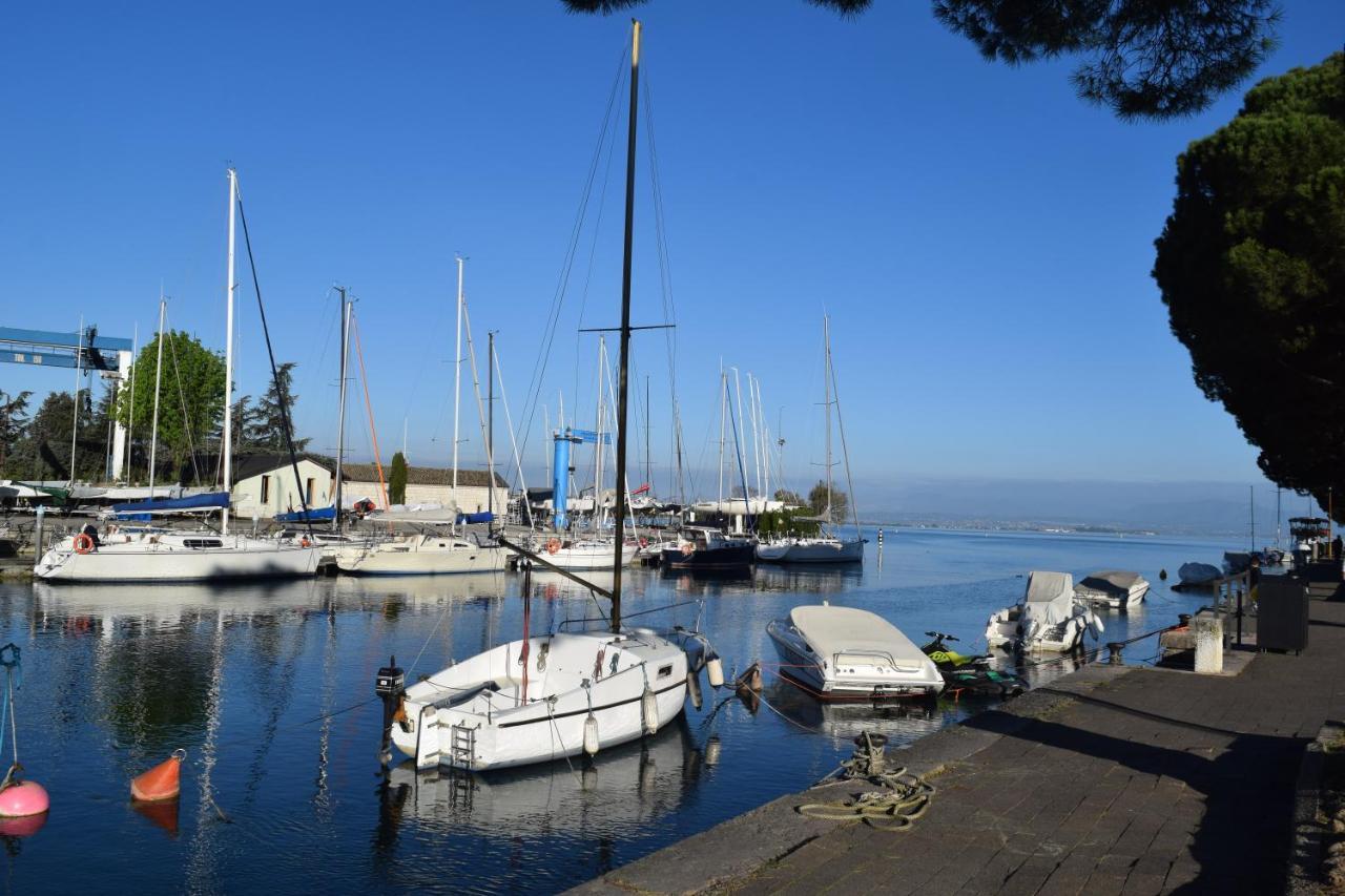 Albergo Trattoria Fioravante Peschiera del Garda Buitenkant foto