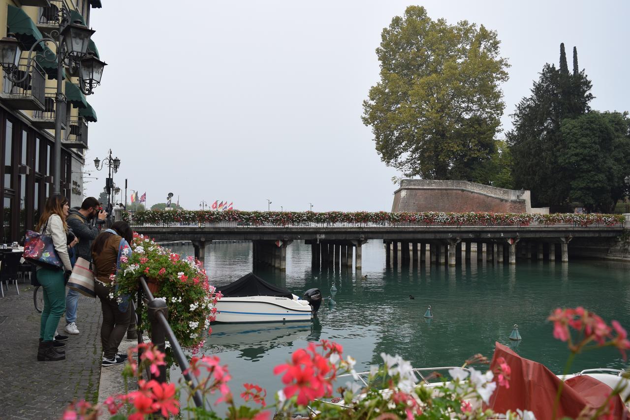 Albergo Trattoria Fioravante Peschiera del Garda Buitenkant foto